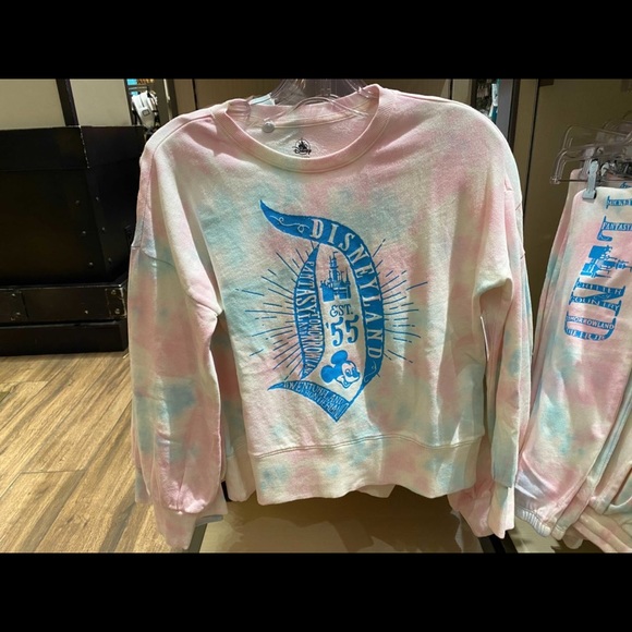 Disneyland Tie-Dye Sweatsuit - Worn once!!! Large/Medium - Picture 6 of 9